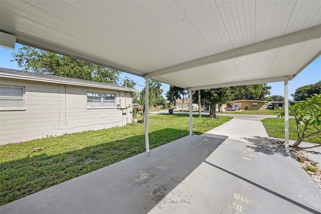 4516 W PAXTON AVENUE, Tampa, FL 33611