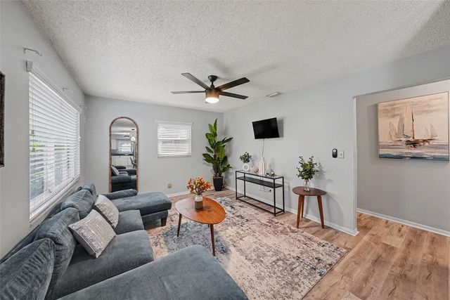 4516 W PAXTON AVENUE, Tampa, FL 33611