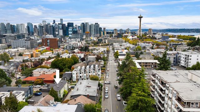 556 Highland Drive, Seattle, WA 98109