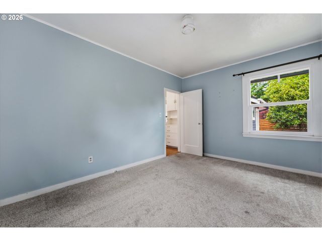 6805 N MICHIGAN Ave, Portland, OR 97217