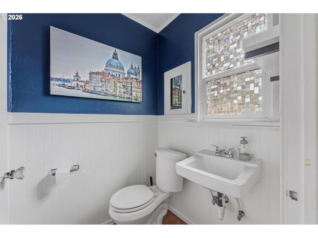 6805 N MICHIGAN Ave, Portland, OR 97217