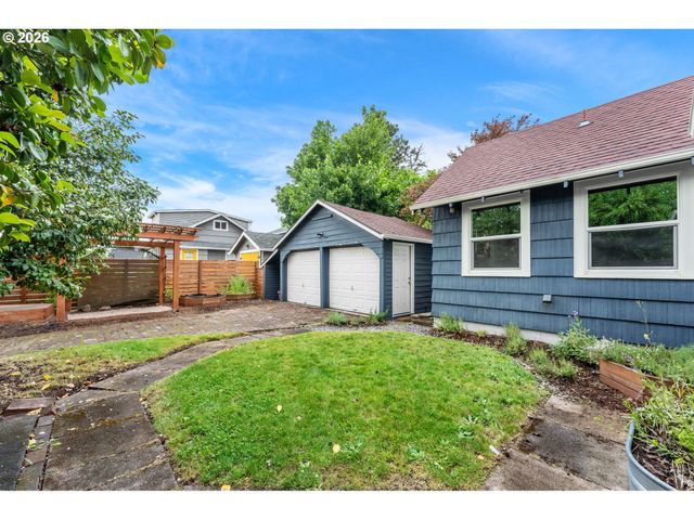 6805 N MICHIGAN Ave, Portland, OR 97217