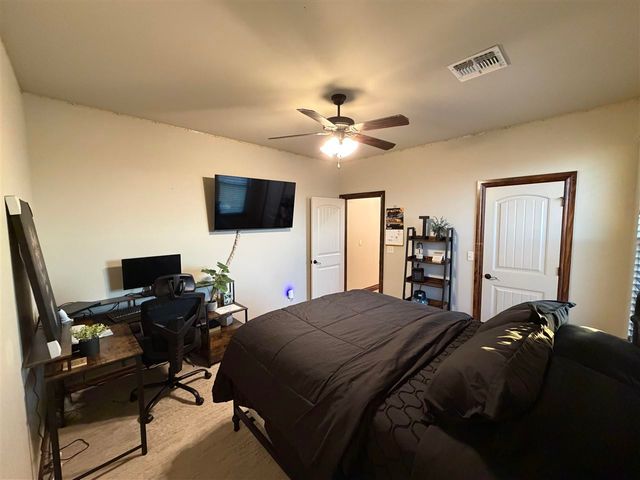 8396 SE 90TH ST, Lawton, OK 73501