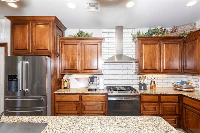 8396 SE 90th St, Lawton, OK 73501