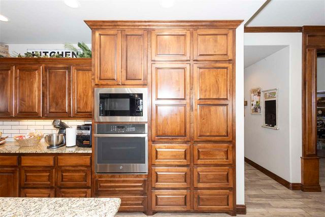 8396 SE 90th St, Lawton, OK 73501