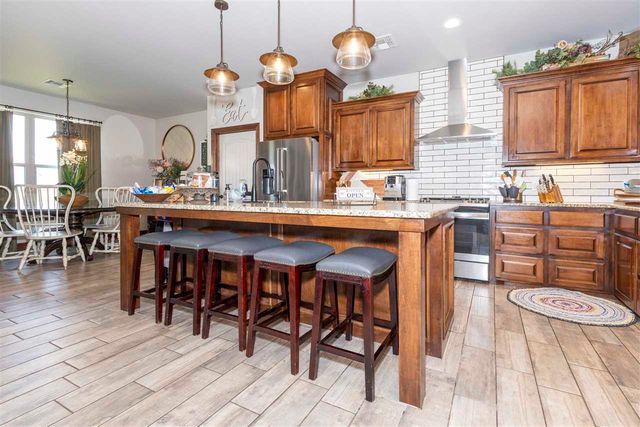 8396 SE 90th St, Lawton, OK 73501