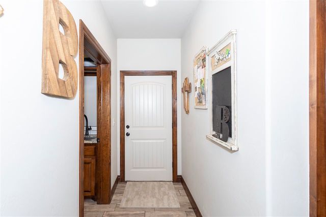 8396 SE 90th St, Lawton, OK 73501
