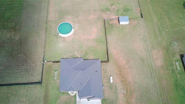 8396 SE 90th St, Lawton, OK 73501