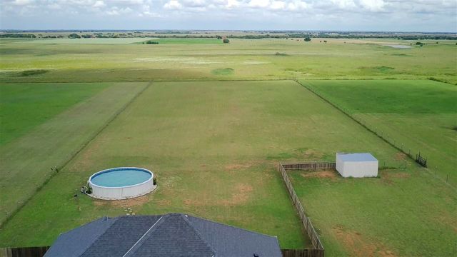 8396 SE 90th St, Lawton, OK 73501