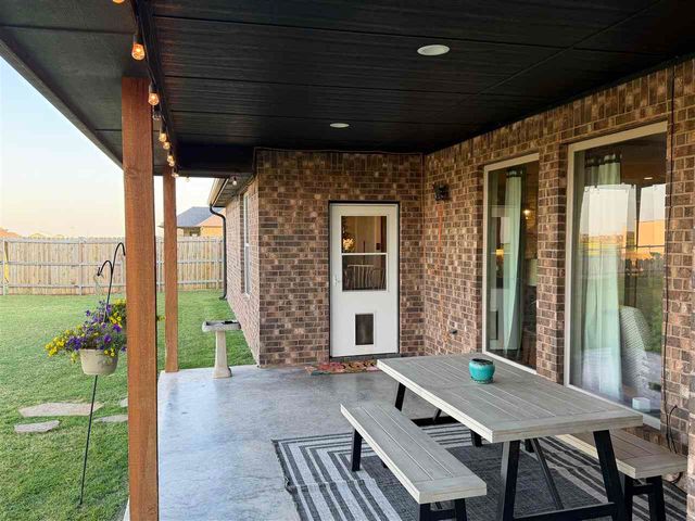 8396 SE 90TH ST, Lawton, OK 73501