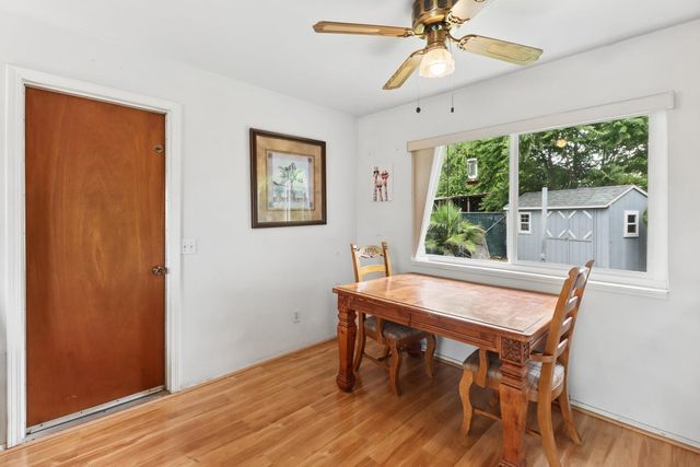 987 Island Ave, Olivehurst, CA 95961
