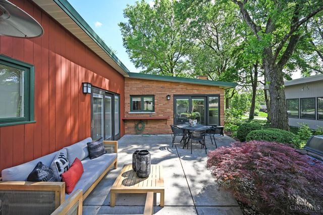 536 Laramie Trail, Wyoming, OH 45215