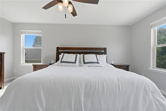515 Creekshire Circle, Canton, GA 30115
