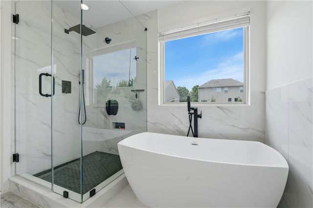 515 Creekshire Circle, Canton, GA 30115