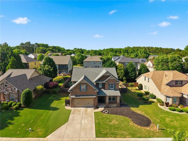 515 Creekshire Circle, Canton, GA 30115