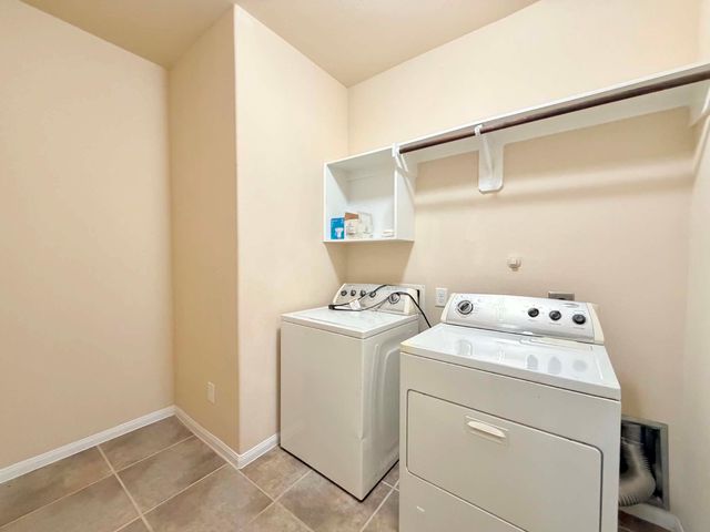 1247 S Maple Drive, Katy, TX 77493