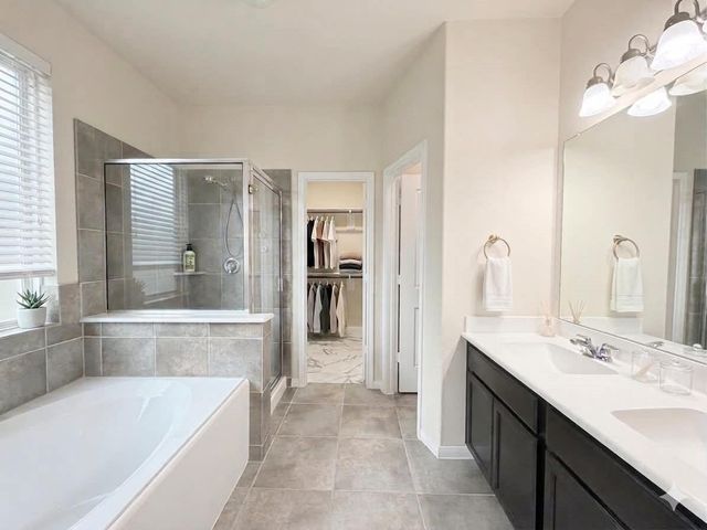 1247 S Maple Drive, Katy, TX 77493
