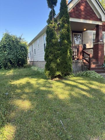 4658 N 38th STREET, Milwaukee, WI 53209
