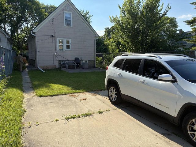 4658 N 38th STREET, Milwaukee, WI 53209