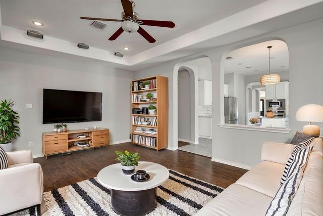 2916 Alsatia DR, Austin, TX 78748