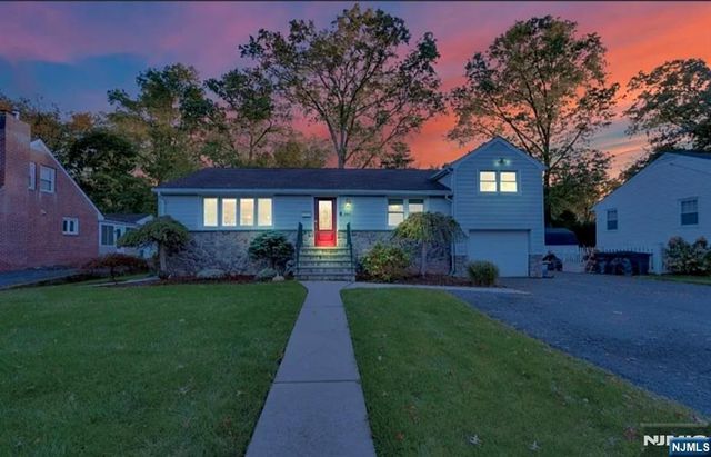 684 Spring Avenue, Ridgewood, NJ 07450