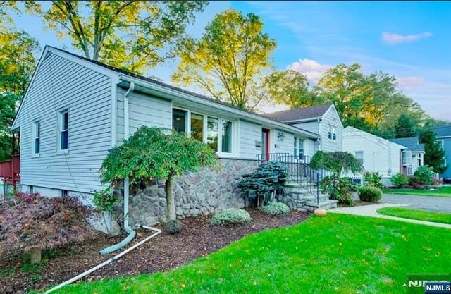 684 Spring Avenue, Ridgewood, NJ 07450