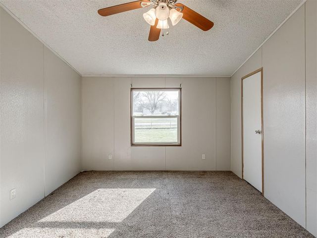 16872 Drummond Road, Shawnee, OK 74801