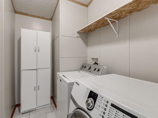 16872 Drummond Road, Shawnee, OK 74801