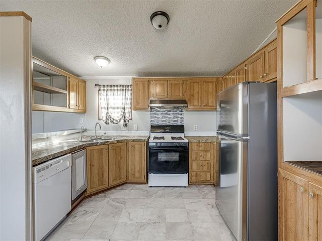 16872 Drummond Road, Shawnee, OK 74801