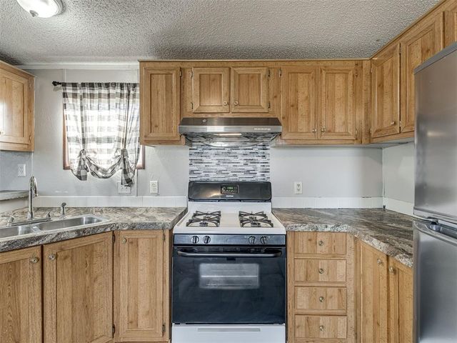16872 Drummond Road, Shawnee, OK 74801
