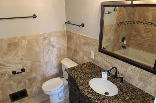 6233 S Avalon STREET, Milwaukee, WI 53221