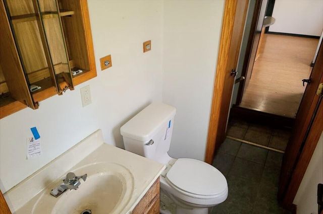 6233 S Avalon STREET, Milwaukee, WI 53221