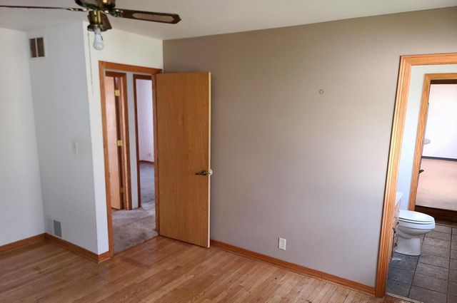 6233 S Avalon STREET, Milwaukee, WI 53221