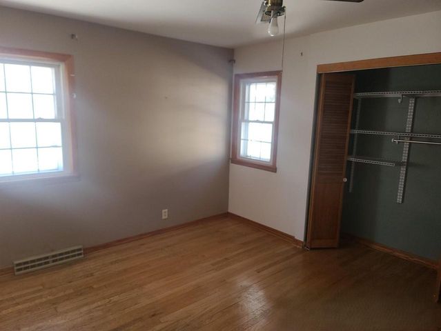 6233 S Avalon STREET, Milwaukee, WI 53221