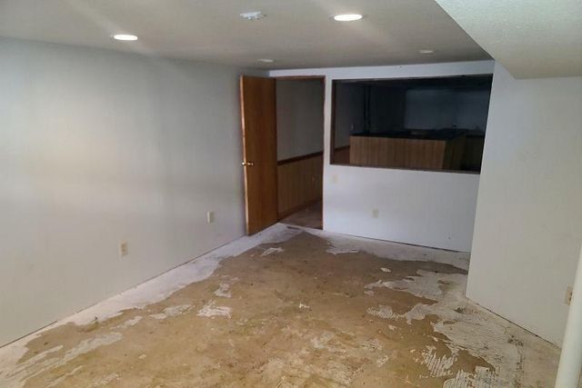 6233 S Avalon STREET, Milwaukee, WI 53221