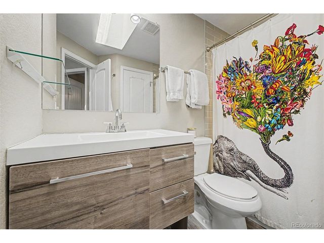 20040 E Wagontrail Dr, Aurora, CO 80015