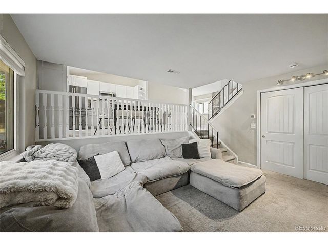 20040 E Wagontrail Dr, Aurora, CO 80015