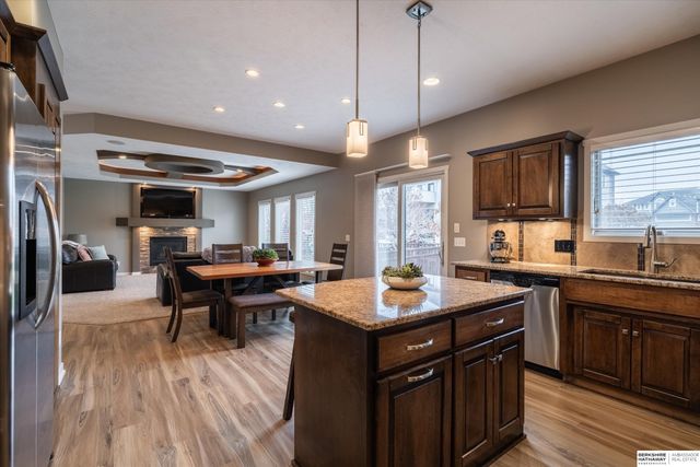 1303 N 183rd Avenue, Omaha, NE 68022