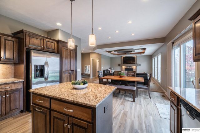 1303 N 183rd Avenue, Omaha, NE 68022