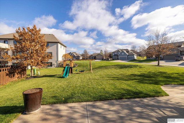 1303 N 183rd Avenue, Omaha, NE 68022