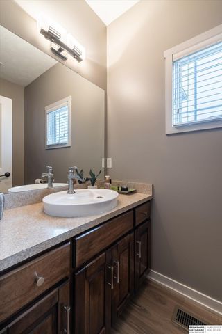 1303 N 183rd Avenue, Omaha, NE 68022