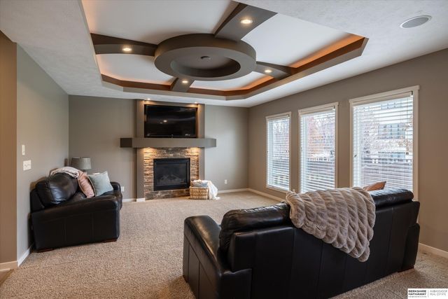 1303 N 183rd Avenue, Omaha, NE 68022