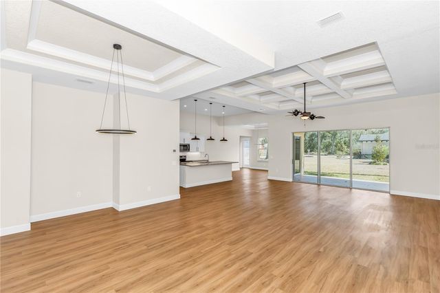 2210 S SPARKMAN AVENUE, Orange City, FL 32763