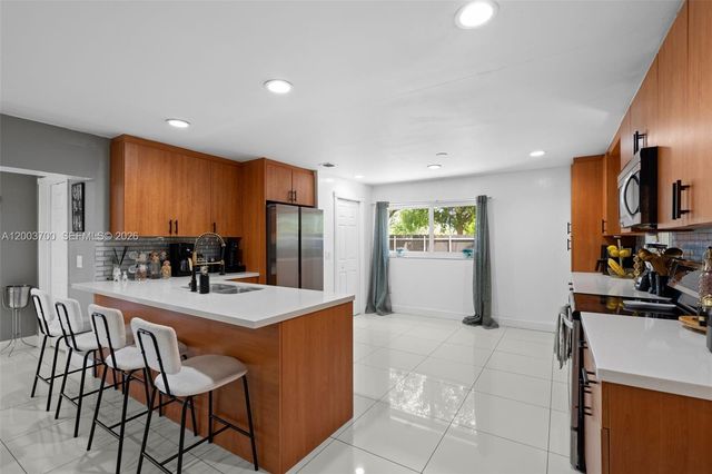 1752 S Anhinga Ln, Homestead, FL 33035