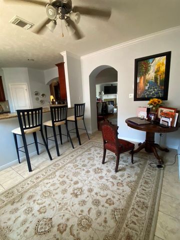 2931 Bering Drive, Houston, TX 77057