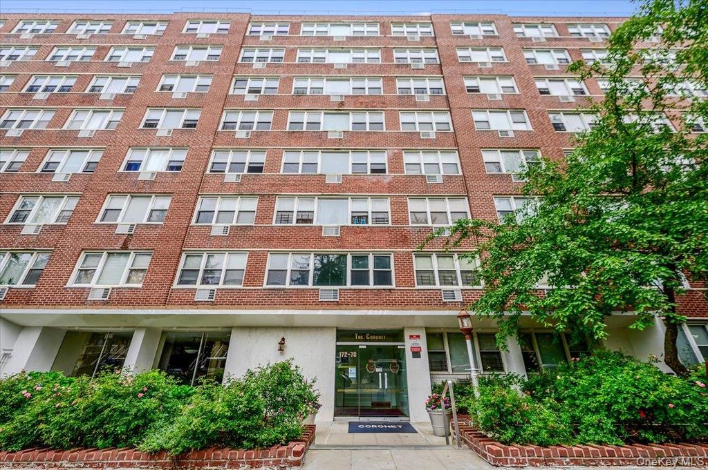 172-70 Highland Avenue 9-L, Jamaica Estates, NY 11432