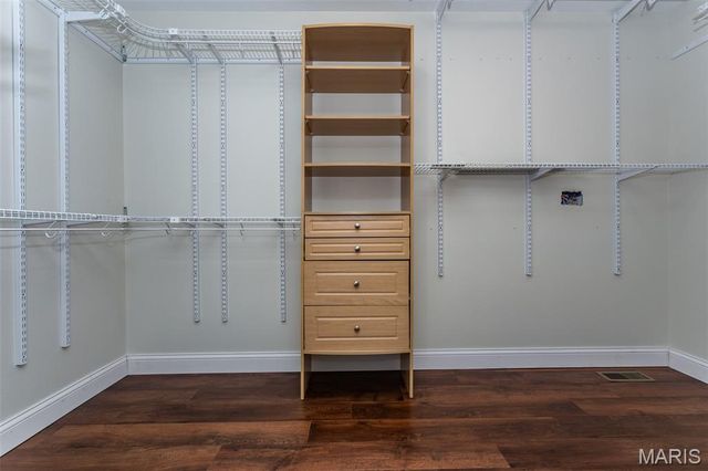 406 Celesta Street, Godfrey, IL 62035