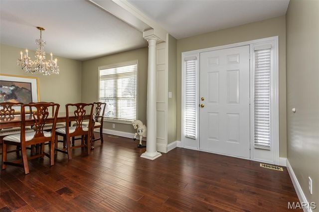 406 Celesta Street, Godfrey, IL 62035