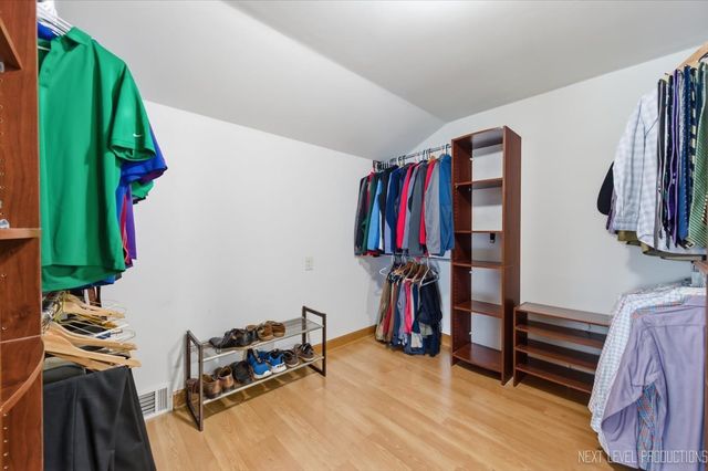 618 S 5th Street, St. Charles, IL 60174