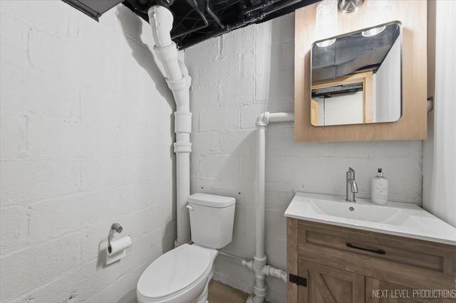 618 S 5th Street, St. Charles, IL 60174